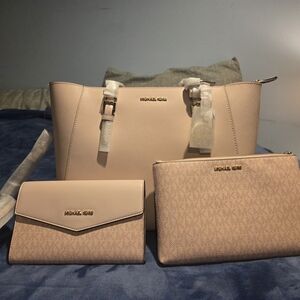 Michael Kors Women's Pink Tote and Wallet Set